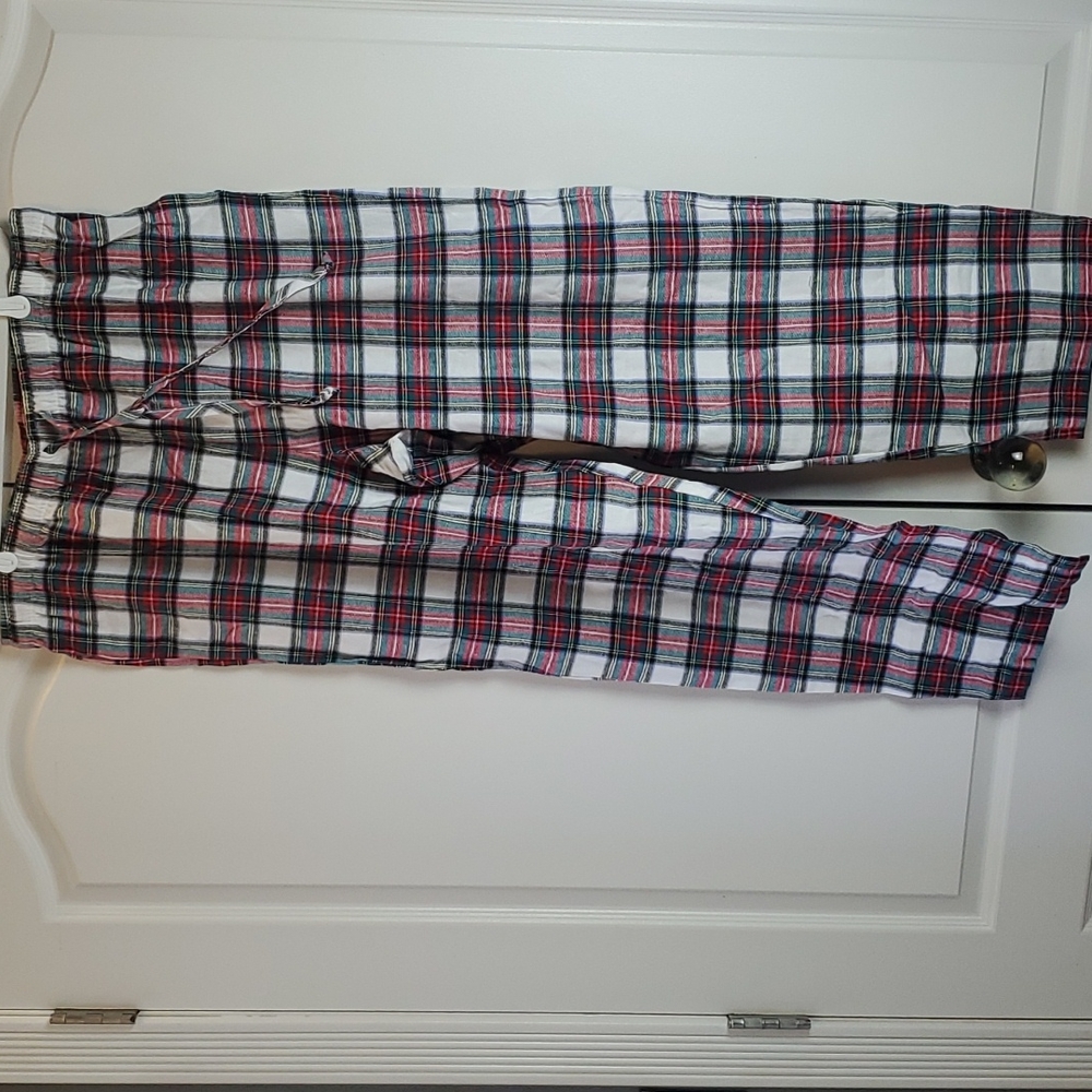 Men's plaid pajama set by Family PJs for Christmas in Stewart plaid pattern - Picture 3 of 9
